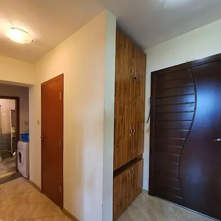 Apartment просторна всекидневна и спалня *